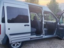 Ford Tourneo Connect 1.8 MT, 2008, 230 000 км, с пробегом, цена 720 000 руб.