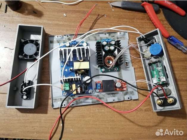 Лабораторный блок питания