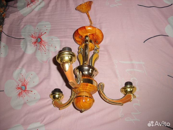 Люстра потолочная