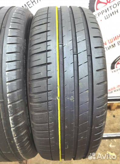 Michelin Pilot Sport 3 215/45 R18 93V