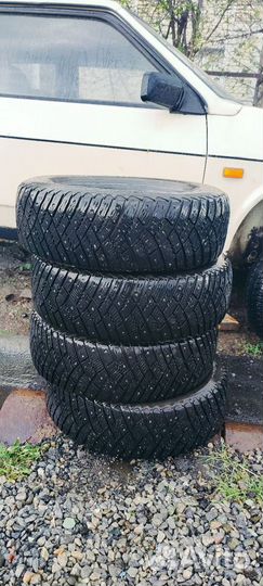 Goodyear Ultra Grip Ice Arctic 2 185/65 R14