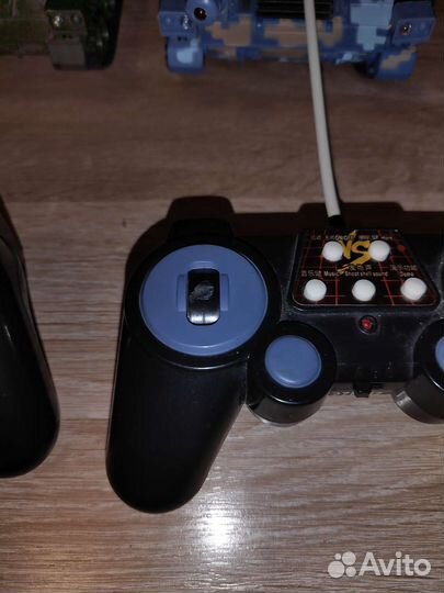 Танковый бой. Экскаватор на радиоуправлении