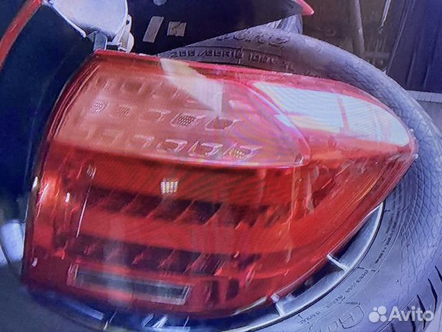 Задние фары Тойота Хайлендер (2010-2013)