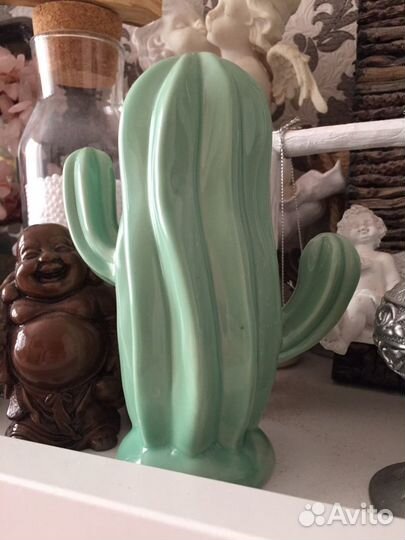 Декоративная фигурка