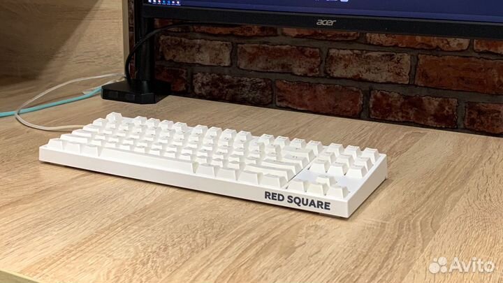 Red Square Keyrox tkl Classic WH