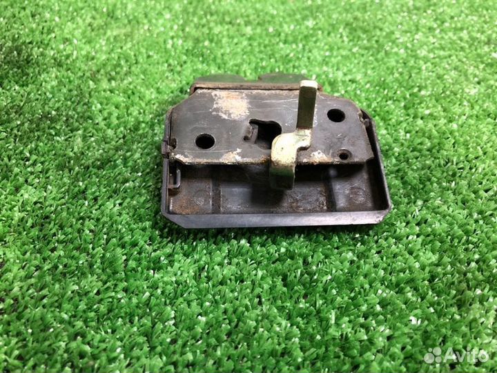 Замок багажника Nissan Almera N16 1.5 QG15 2005