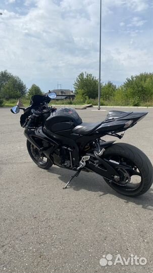 Suzuki GSX-R750 k 6