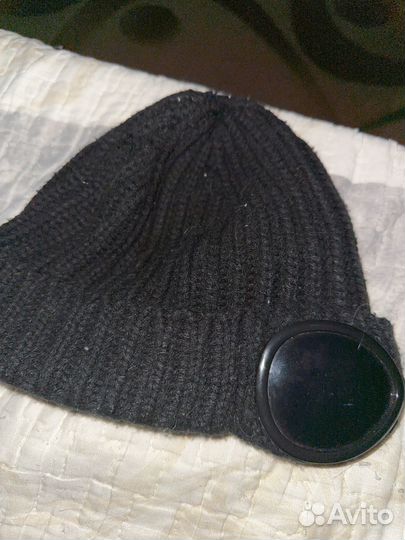 Cp company шапка черная