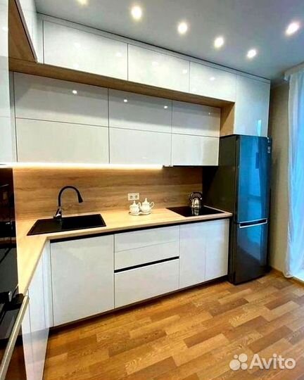 Кухня современная на заказ. Доставка и сборк