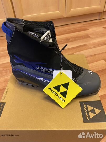 Лыжные ботинки fischer 41 размер, новые