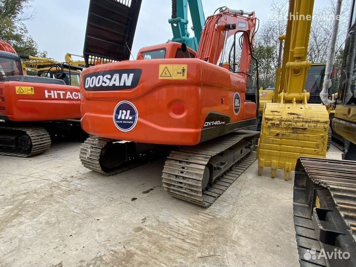 Гусеничный экскаватор DOOSAN Daewoo DX140LC, 2022