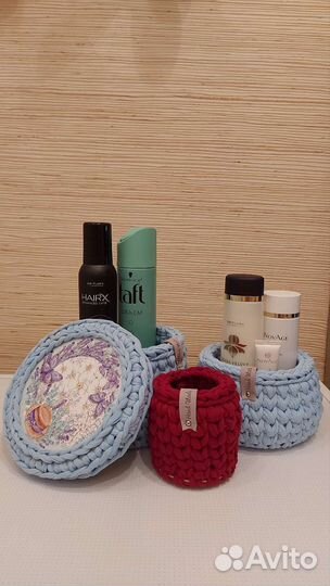 Вязаные корзинки ручной работы