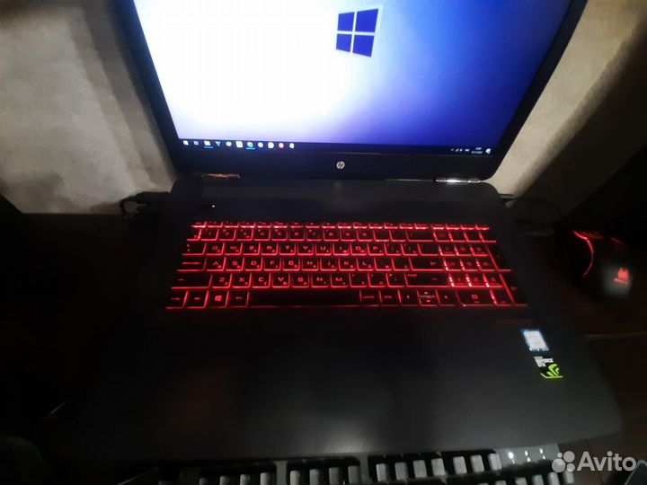 Ноутбук игровой 17w221ur (16gb i5-7300HQ GTX 1050)