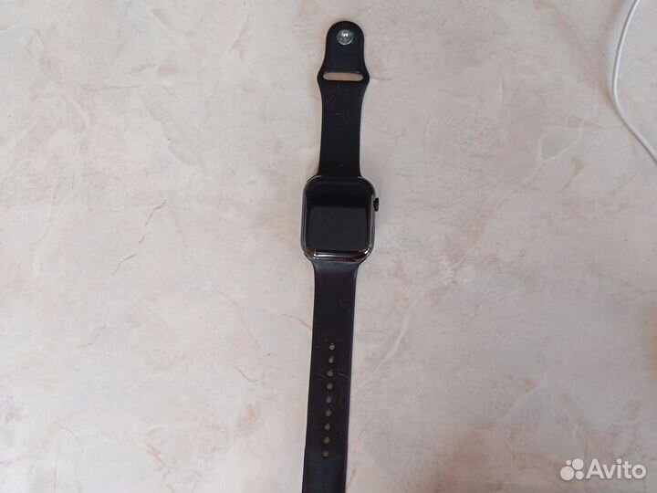 Apple watch 8