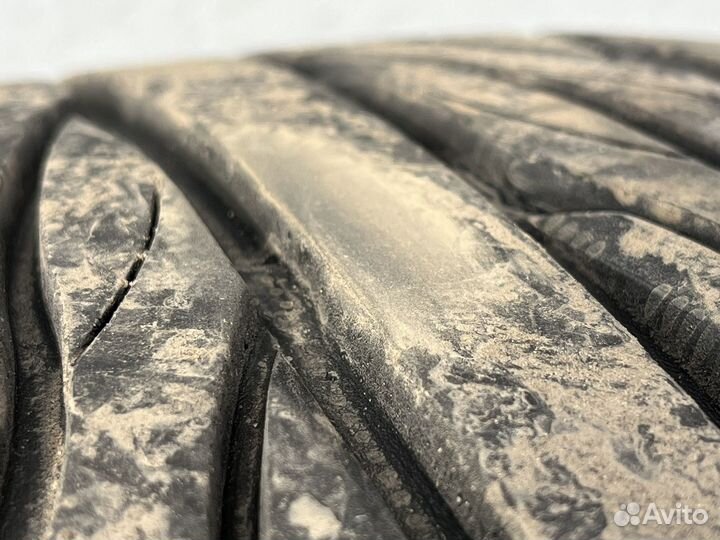 Maxxis MA-Z4S Victra 245/40 R18 97W