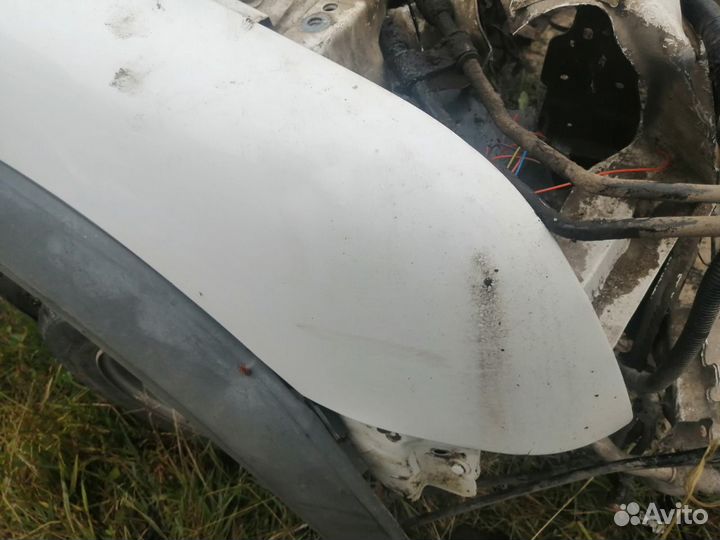 Крыло переднее правое Ford Transit Connect