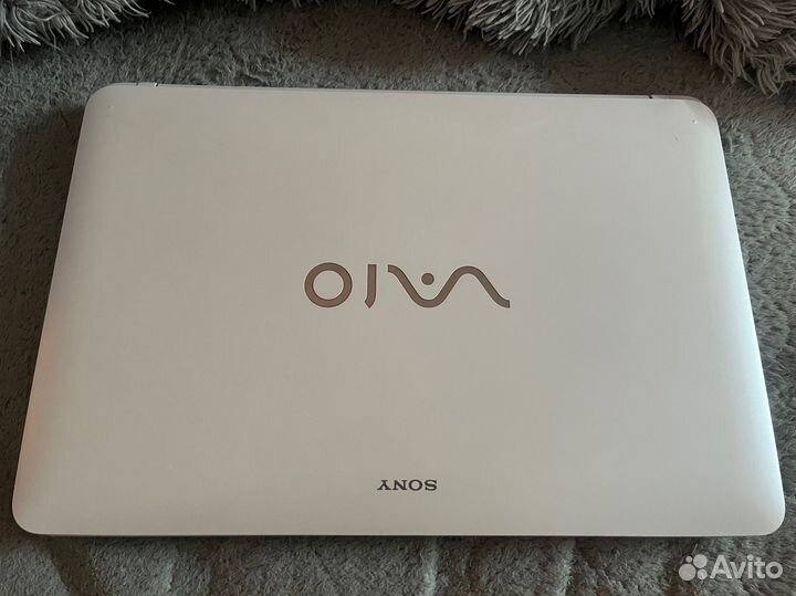 Sony сенсорный ноутбук і3/8gb/ 500gb