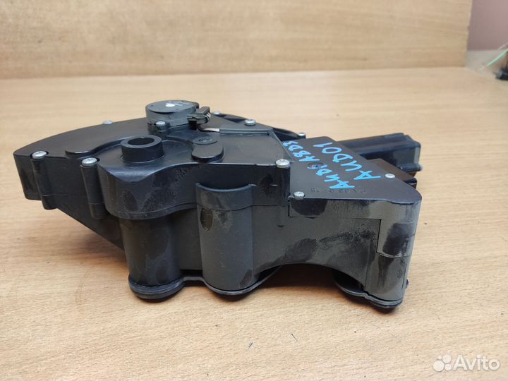 Привод крышки багажника, Audi A8 D3