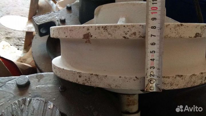 Колесо для грузовой тележки 300/40