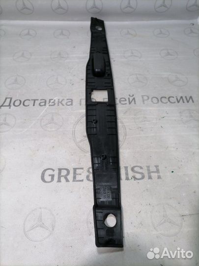 Накладка крышки багажника Mercedes-Benz S 320 Cdi