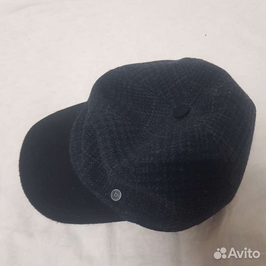 Бейсболка шапка bugatti