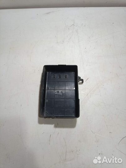 Крышка Блока предохранителей Daewoo Nexia