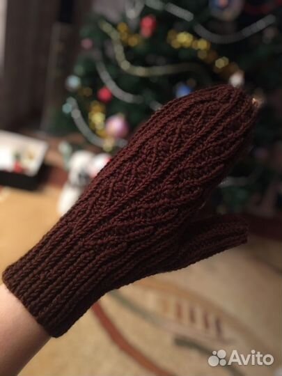 Варежки вязаные ручной работы