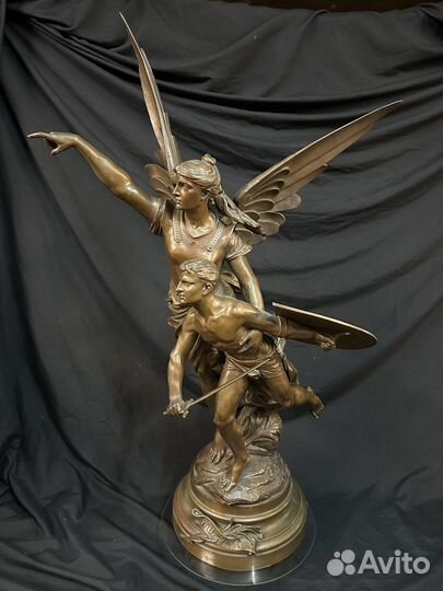 Антикварная бронзовая скульптура. Edouard drouot