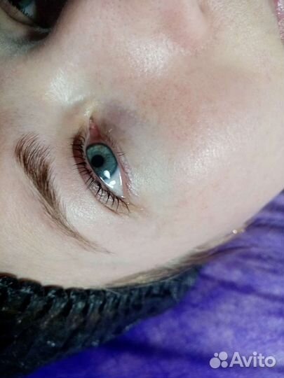 Маникюр и ламинирование ресниц