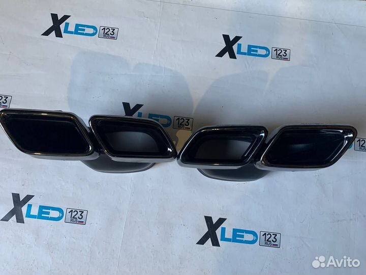 Насадки на выхлоп Mercedes W205 AMG чёрный глянец