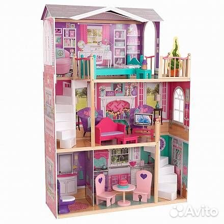 Самый большой дом для кукол