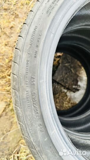 Goodyear Eagle Touring 235/40 R19 96V