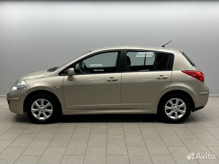 Nissan Tiida 1.6 МТ, 2011, 214 010 км