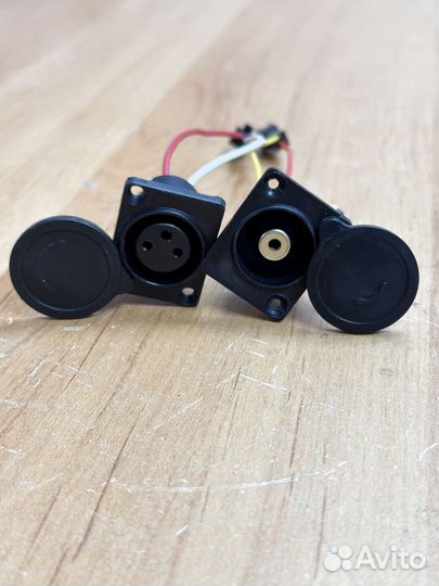 Гнездо для зарядки 1/3 Pin на электровелосипед