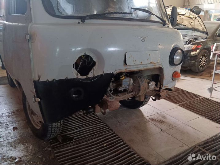 Панель передка