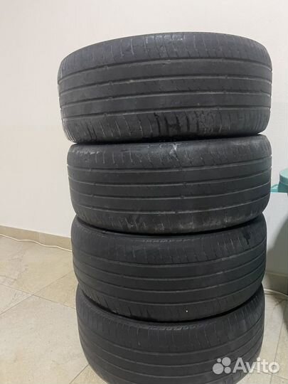 Kumho Ecsta HS51 225/45 R17