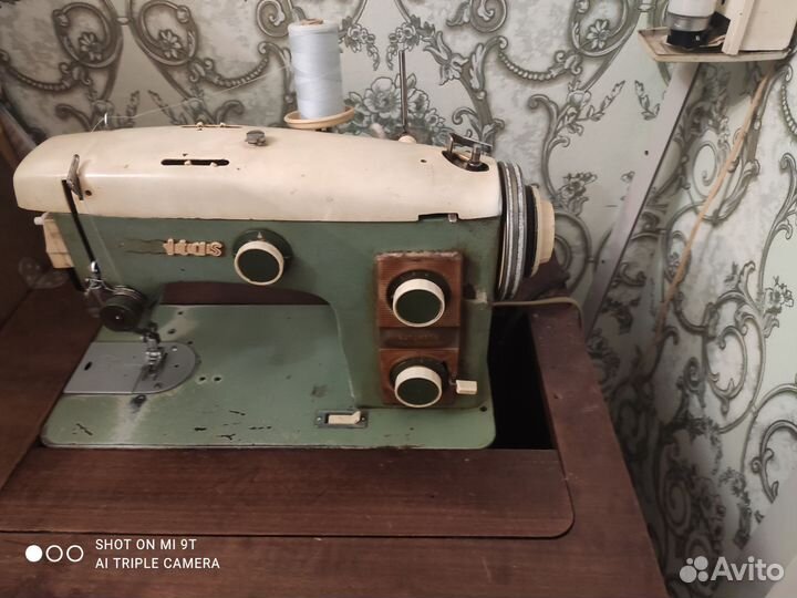 Швейная машинка veritas и трехниточный оверлок