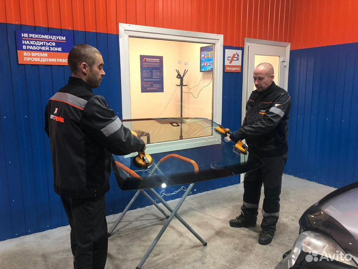 Стекло лобовое toyota corolla runx 2001-2006