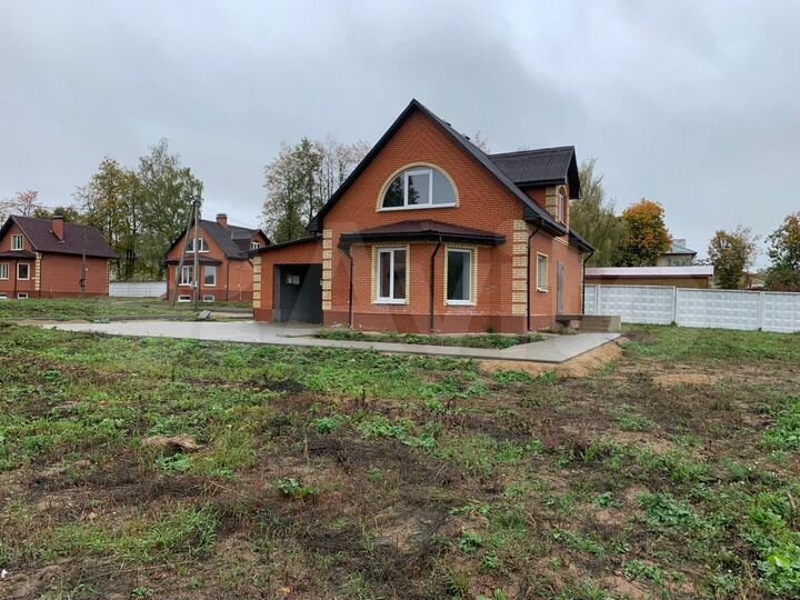 Коттедж 144 м² на участке 12,2 сот.