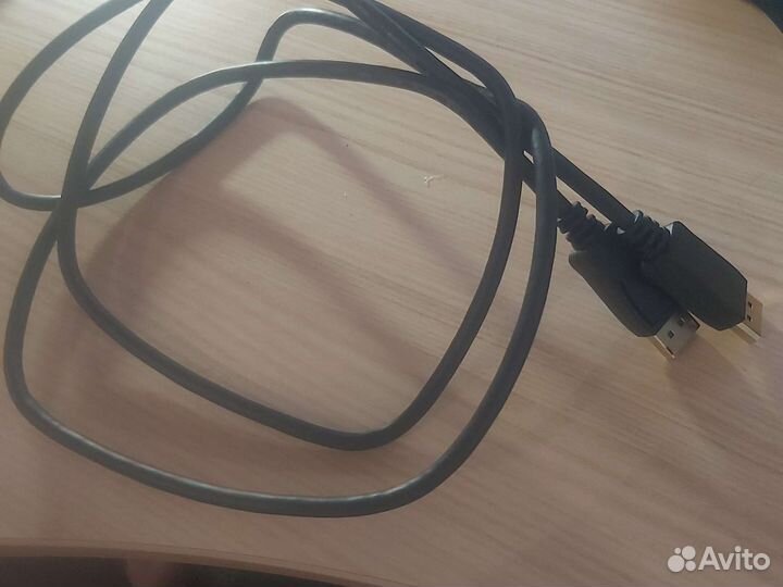 Кабель displayport 1.8 метра