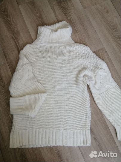 Женский свитер