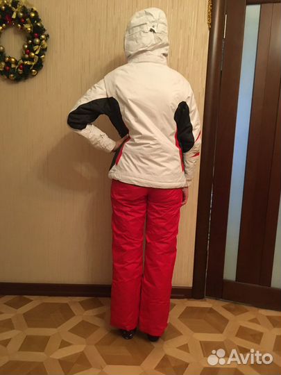 Костюм женский горнолыжный