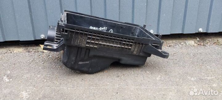 Корпус воздушного фильтра Kia Rio 4 2017