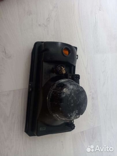 Фара правая ваз 2107