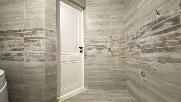 2-к. квартира, 55 м², 7/16 эт.