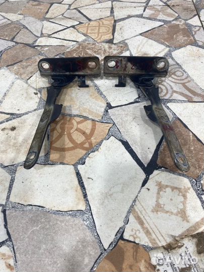 Петли капота Renault Logan седан 1.4 (K7J710) 2007