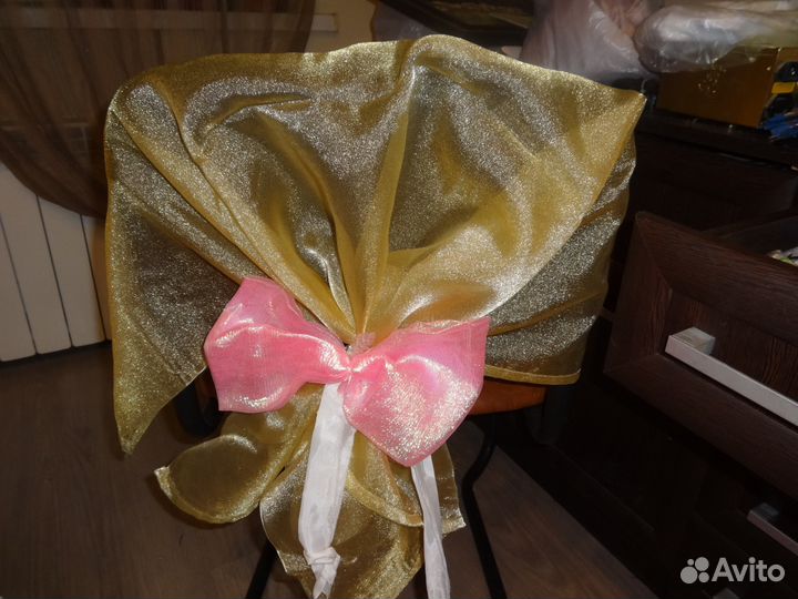 Накидки на стулья(праздичные) золото