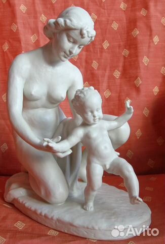 Статуэтка. Мать и Дитя. Первый шаг. Schaubachkunst