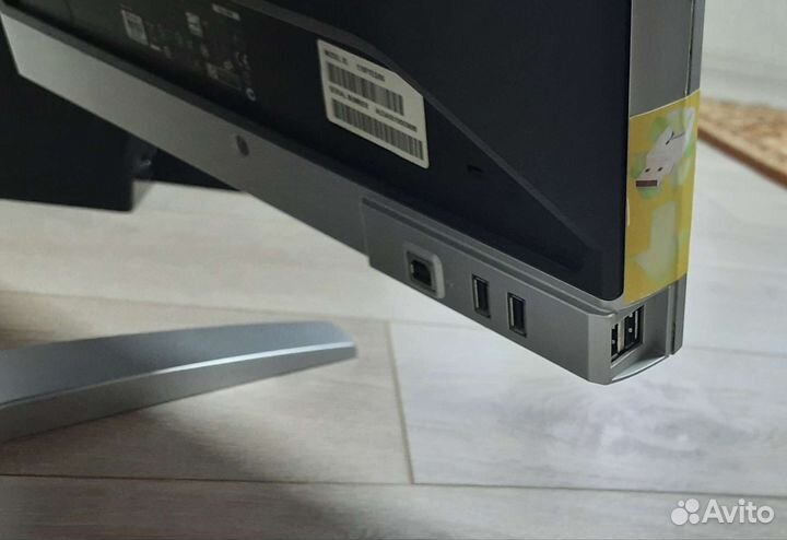 Монитор Philips 17