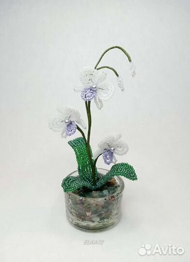 Орхидея из бисера